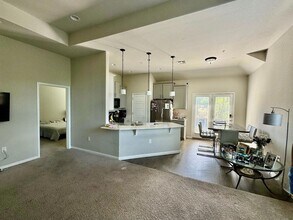 7305 Conway Dr, Unit 503 in Austin, TX - Building Photo - Building Photo