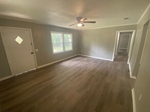 227 N Kenwood Rd in Texarkana, TX - Building Photo - Building Photo