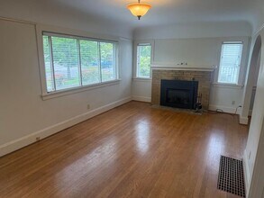 6426 SE 19th Ave in Portland, OR - Building Photo - Building Photo
