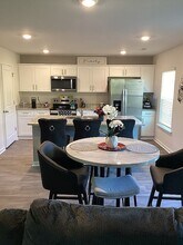 313 Owens Ridge Way in Lexington, NC - Building Photo - Building Photo