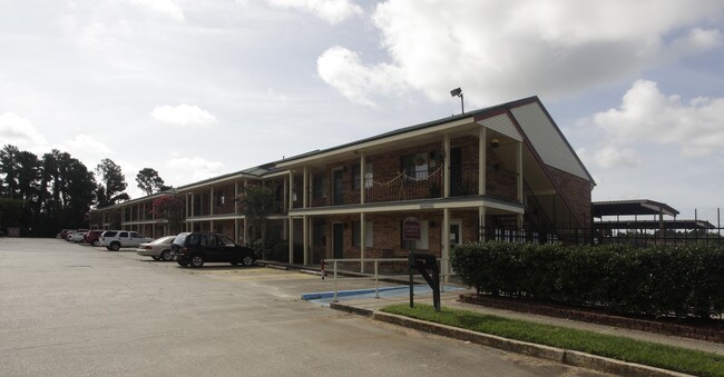 King's Square Apartments in Slidell, LA - Building Photo - Building Photo