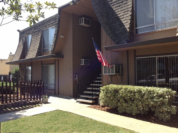 Rose Glen Apartments in Rancho Cordova, CA - Foto de edificio