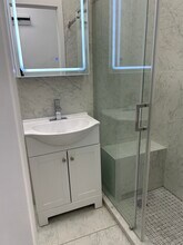 150 E 32nd St, Unit Apt.2 in Brooklyn, NY - Foto de edificio - Building Photo