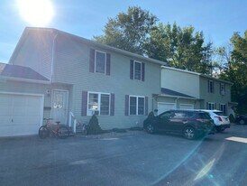 235 Gladwell Ave, Unit 3 in Oneida, NY - Building Photo