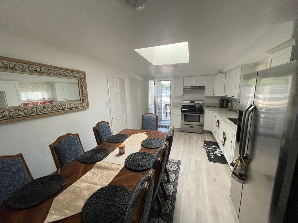 10945 Campbell Ave, Unit 10953 Campbell Ave. in Riverside, CA - Building Photo