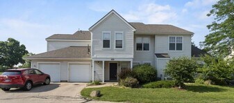 2836 Holborn Cir in Madison, WI - Building Photo