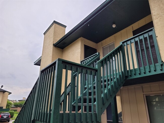 property at 1516 Bay Area Blvd