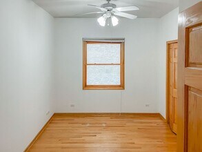 2714 N Wayne Ave, Unit 2D in Chicago, IL - Building Photo - Building Photo