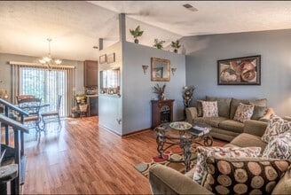5500 Singleton Rd in Norcross, GA - Building Photo - Building Photo