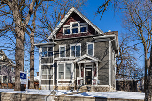607 Lincoln Ave in St. Paul, MN - Building Photo