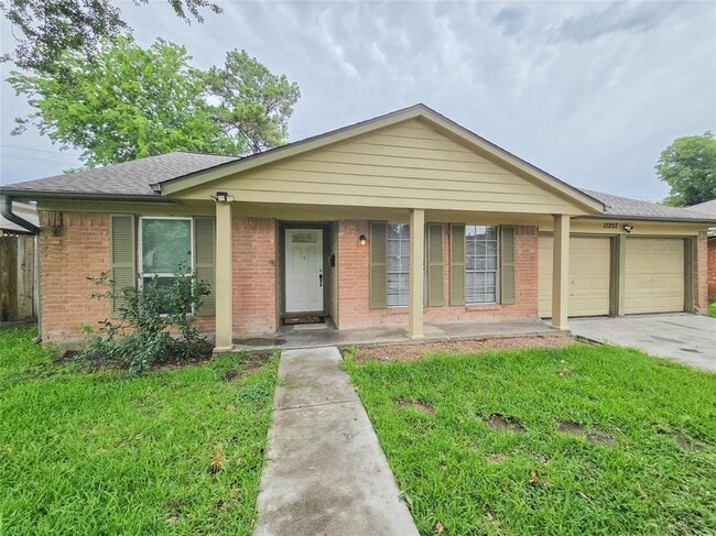 11207 Sagevalley Dr in Houston, TX - Building Photo - Building Photo