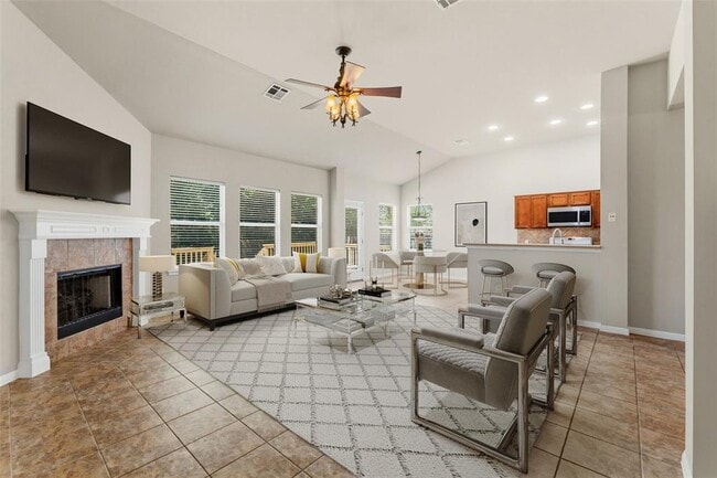 property at 1216 Willowbrook Dr