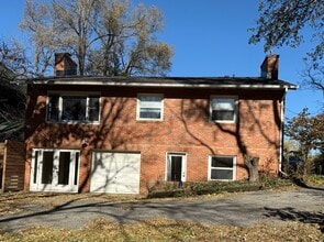 5 Skyline Dr in Portage, IN - Building Photo - Building Photo