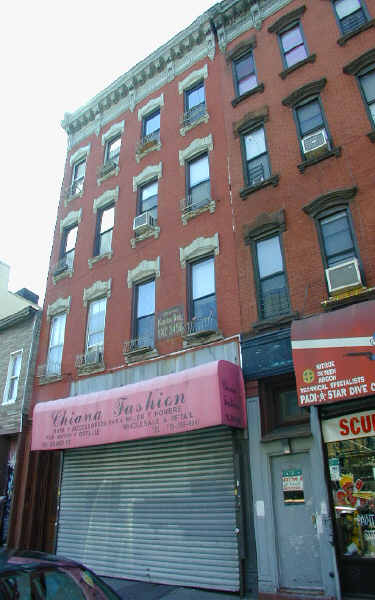 766 Grand St in Brooklyn, NY - Foto de edificio - Building Photo