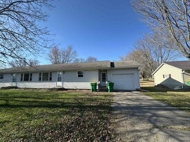 6963 Hillcrest Ave in Rudolph, WI - Building Photo