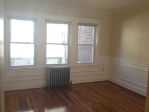 289 Foster St, Unit 1 in Boston, MA - Building Photo - Building Photo