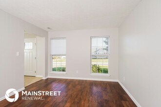 7802 Texlyn Ct in Louisville, KY - Building Photo - Building Photo