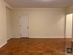 West 55th Street in New York, NY - Building Photo - Building Photo