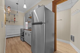 207 S Union St, Unit 207 South Union St #1 in Burlington, VT - Foto de edificio - Building Photo