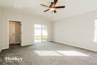 84 Vicksburg Dr in Saint Johns, FL - Foto de edificio - Building Photo