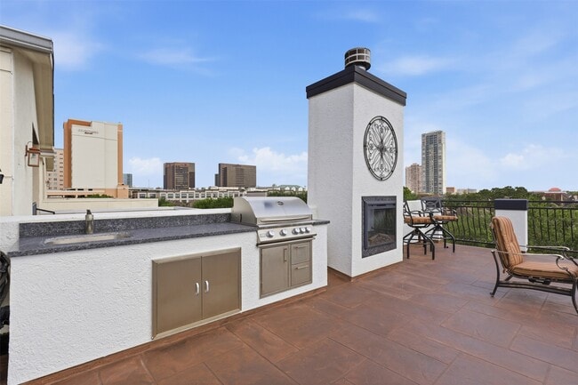 5330 Fayette St