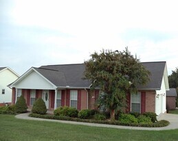 112 Rouen Ct in Maryville, TN - Building Photo