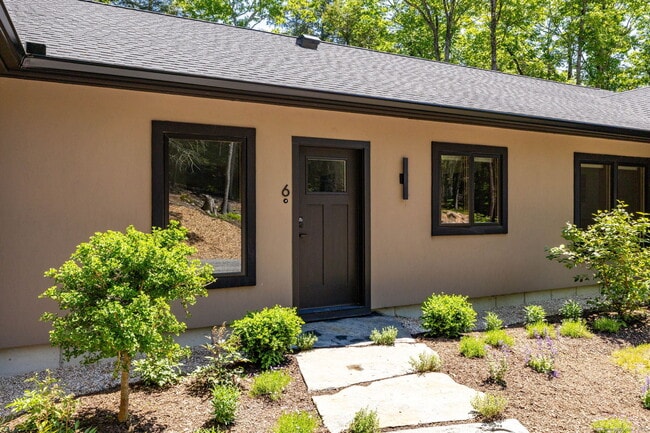 6 Kubish Rd in Litchfield, CT - Building Photo - Building Photo
