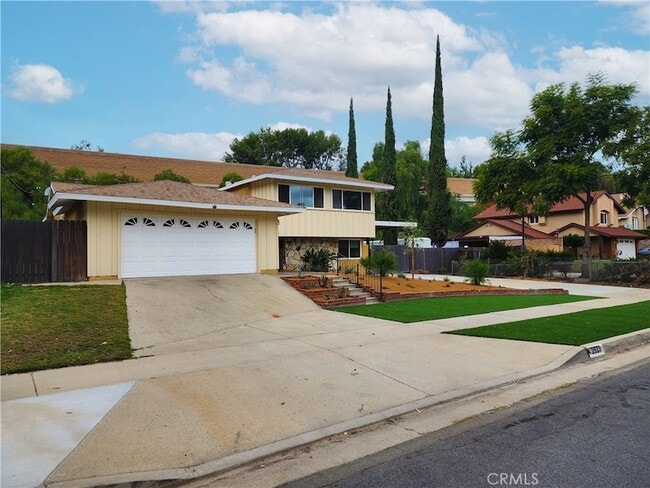property at 2523 Deerpark Dr