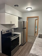 4340 Cedar Ave S, Unit 201 in Minneapolis, MN - Building Photo - Building Photo