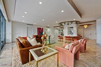 10155 Collins Ave in Bal Harbour, FL - Building Photo - Building Photo