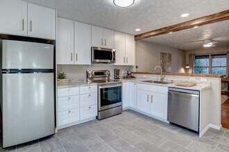 203 Buck Cove Terrace in Asheville, NC - Building Photo - Building Photo