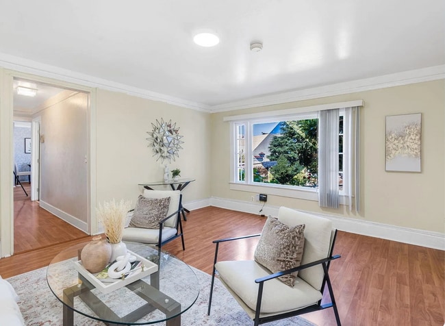 475 Newton Ave, Unit 475