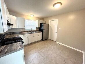 2408 Stringfield Rd NW in Huntsville, AL - Building Photo - Building Photo