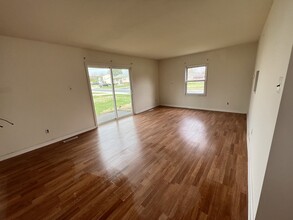 16 Glyn Dr, Unit 16 Glyn Dr. Newark in Newark, DE - Building Photo - Building Photo