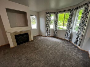 2579 Evans Ct in Dupont, WA - Building Photo - Building Photo