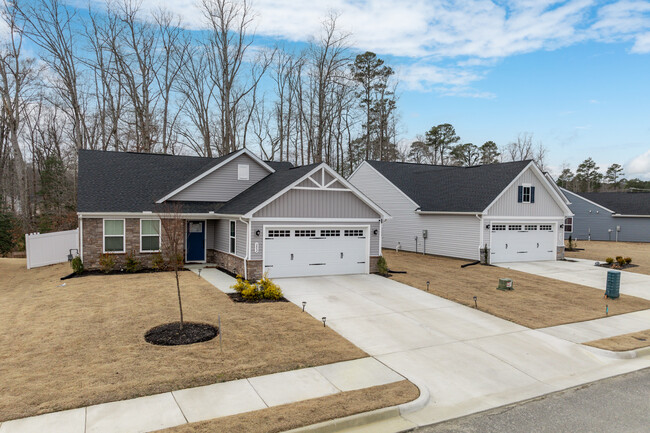 Waller Mill Heights Condos in Williamsburg, VA - Building Photo - Building Photo