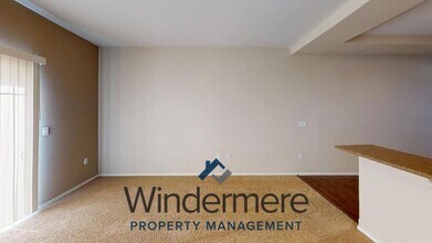 236 NE Flowers Ln in College Place, WA - Building Photo - Building Photo