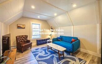 482 Broadway in Somerville, MA - Building Photo