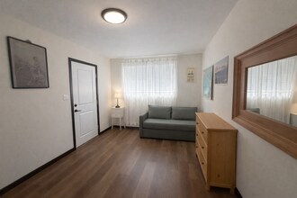 1287 W 36th Pl in Los Angeles, CA - Building Photo - Building Photo