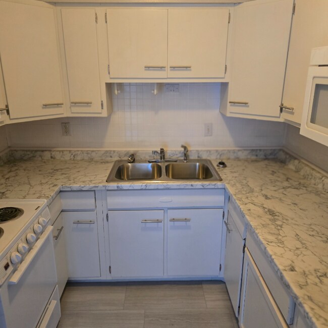 4238 California Ave, Unit 4238 in St. Louis, MO - Foto de edificio - Building Photo