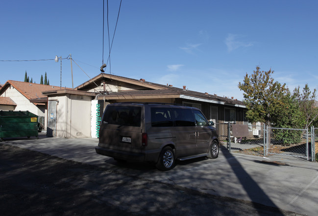 24379 Postal Ave in Moreno Valley, CA - Building Photo - Building Photo