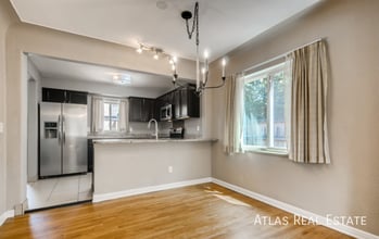 1350 Newport St in Denver, CO - Building Photo - Building Photo