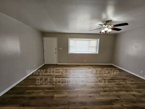 1531 E Riverside Dr in Evansville, IN - Building Photo - Building Photo