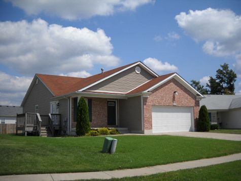 3905 Emerald Leaf Ct in Louisville, KY - Building Photo