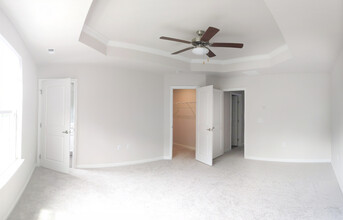 1204 Helms St in Durham, NC - Building Photo - Building Photo