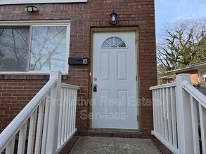 3875 Wake Cir in Norfolk, VA - Building Photo - Building Photo