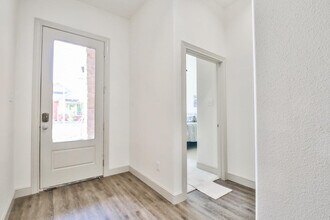 401 Troy Ave in Lubbock, TX - Building Photo - Building Photo