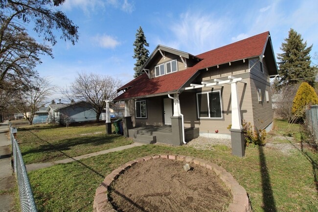 property at 2317 E Hartson Ave