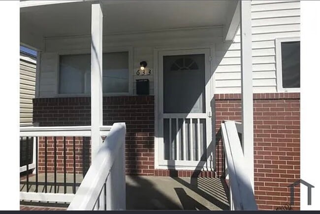 633 42nd St in Newport News, VA - Building Photo - Building Photo