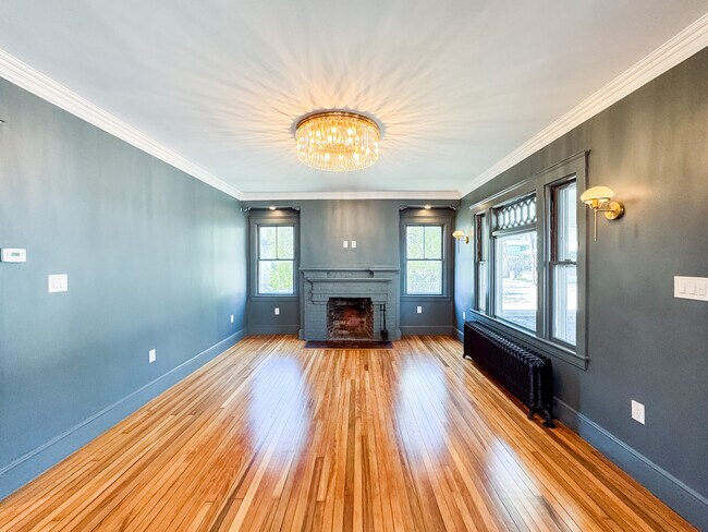 271 Atlantic St in Quincy, MA - Foto de edificio - Building Photo